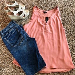 Express rose colored top NWT
